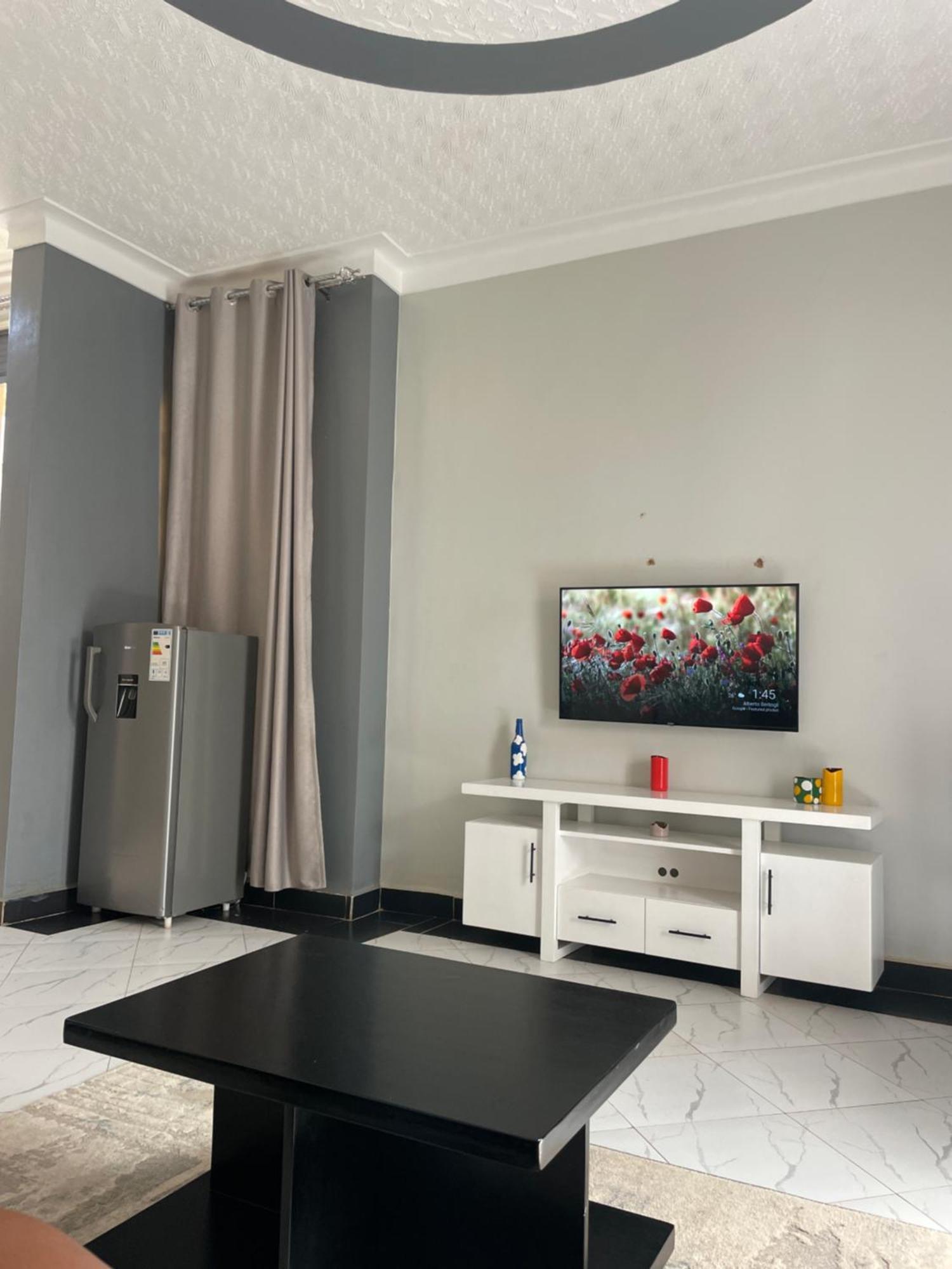 Precious Bahai Nest 1Bdr Wifi Netflix Kampala Exterior foto