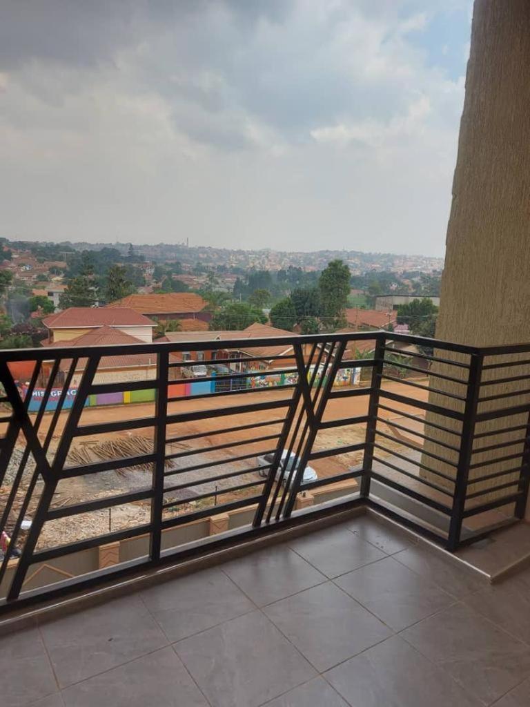 Precious Bahai Nest 1Bdr Wifi Netflix Kampala Exterior foto